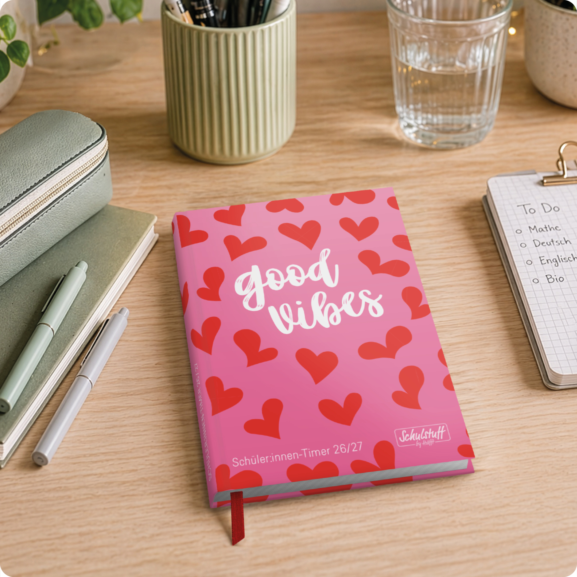 Artikelbild 6 des Artikels “Schulstuff Schüler:innen-Timer A6 2026/2027 [Red Hearts] “