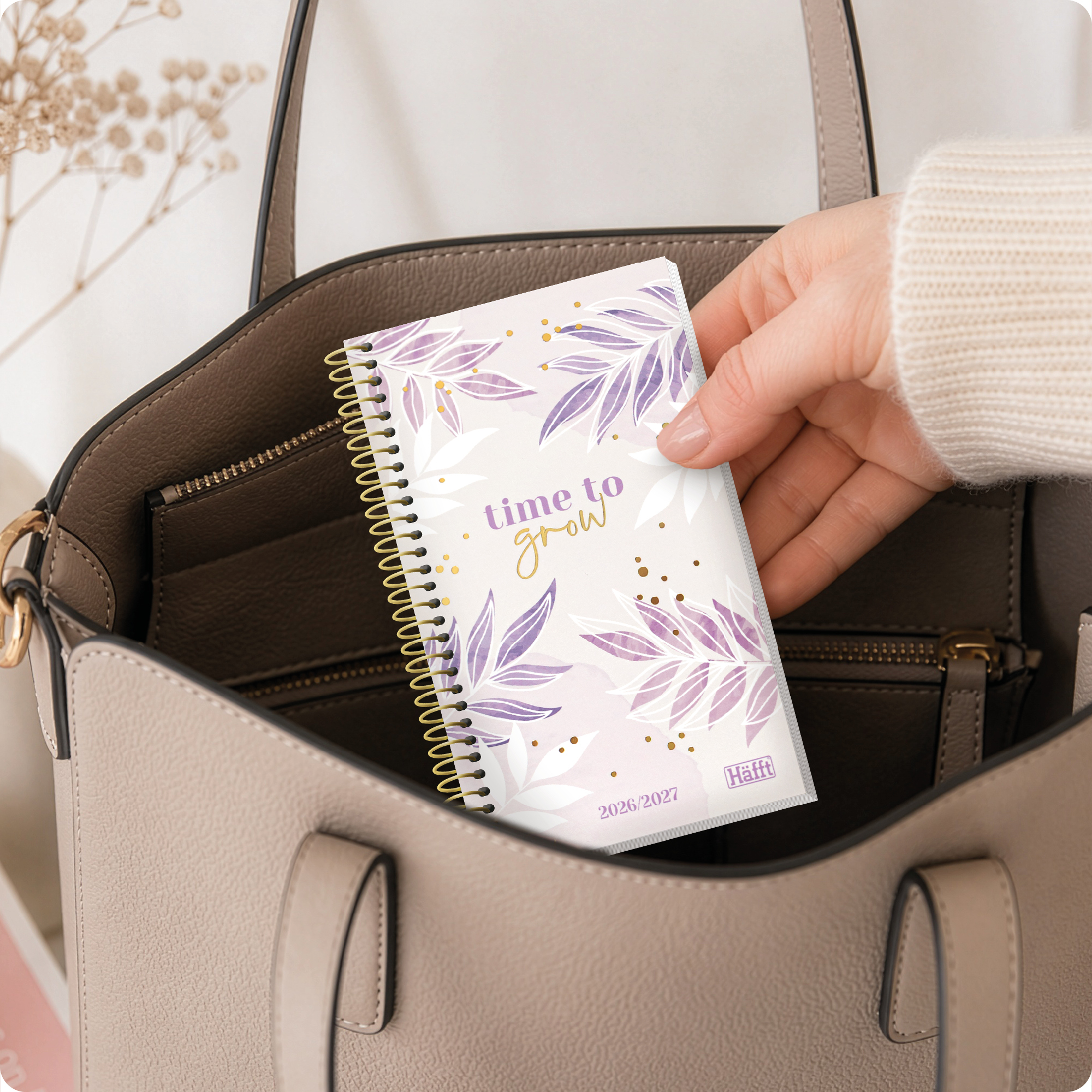 Artikelbild 7 des Artikels “College-Timer A6 Slim 2026/2027 [Purple Leaves] “